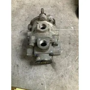 BENDIX Foot Valve Air Brake Components