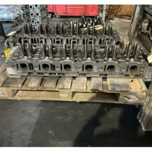DETROIT DD15 Cylinder Head