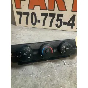 FREIGHTLINER Cascadia Temperature Control