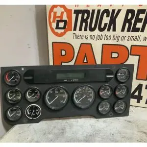 FREIGHTLINER Cascadia Instrument Cluster