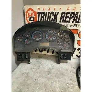 INTERNATIONAL 8600 Instrument Cluster