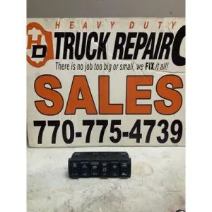 INTERNATIONAL LT Dash / Console Switch