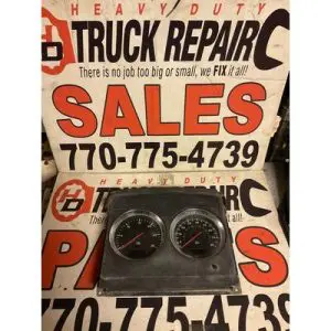 2010 KENWORTH T600 KENWORTH T600 Instrument Cluster