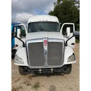 KENWORTH T680 Hood