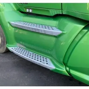 KENWORTH T680, Left Side Fairing