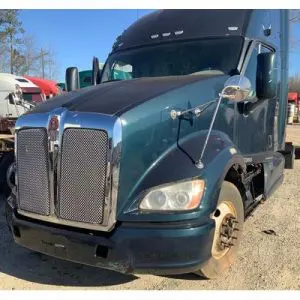 2011 KENWORTH T700 Hood