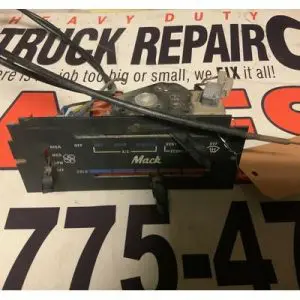 1998 MACK CH600 Temperature Control
