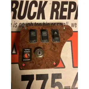 Pete 587 S64-6063M02 Dash Panel