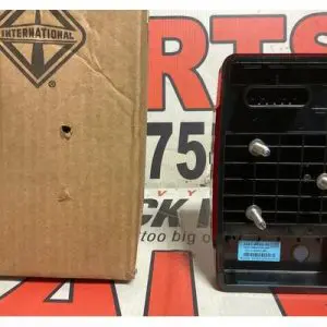 International 6107016C92 Tail Lamp